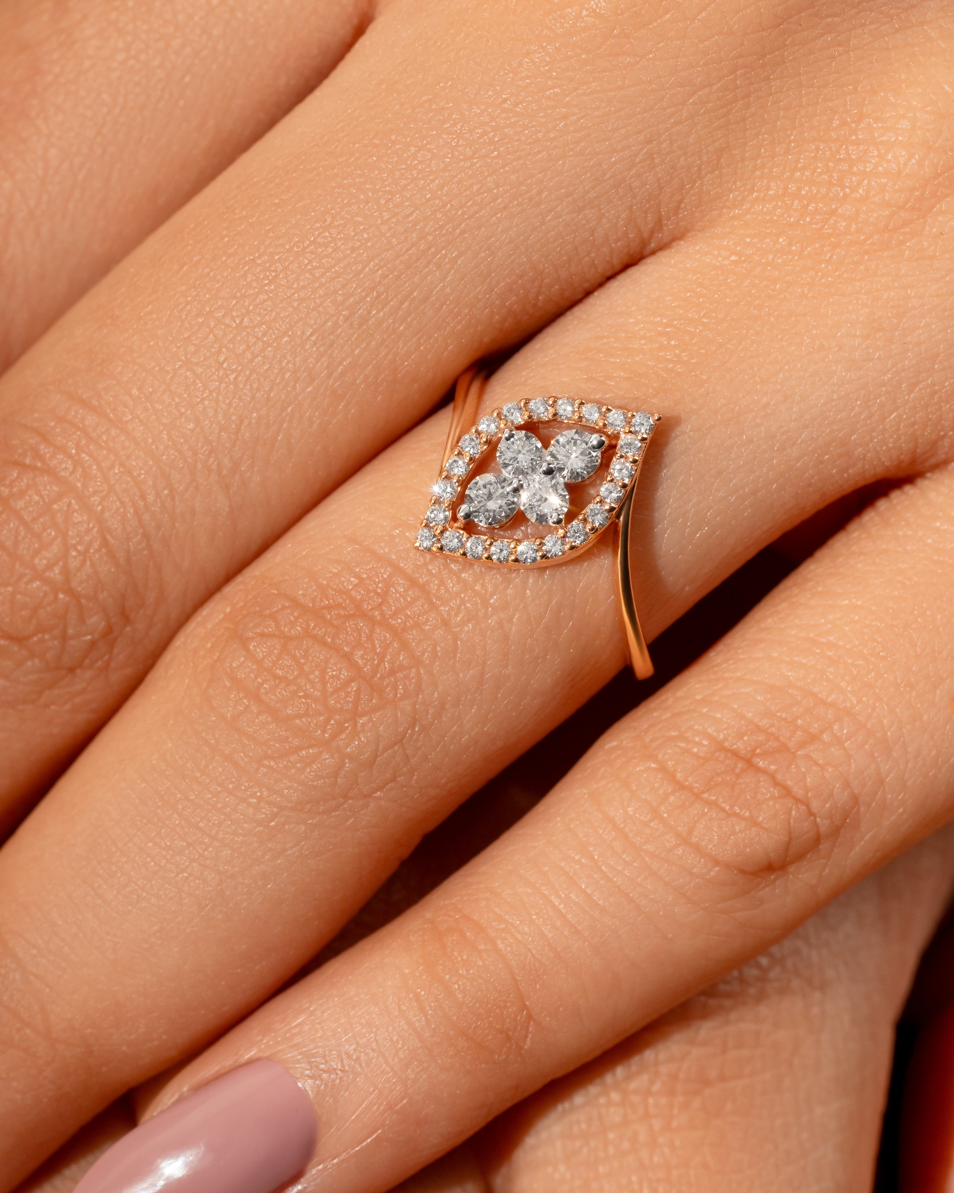 Eye Of Diamond Ring