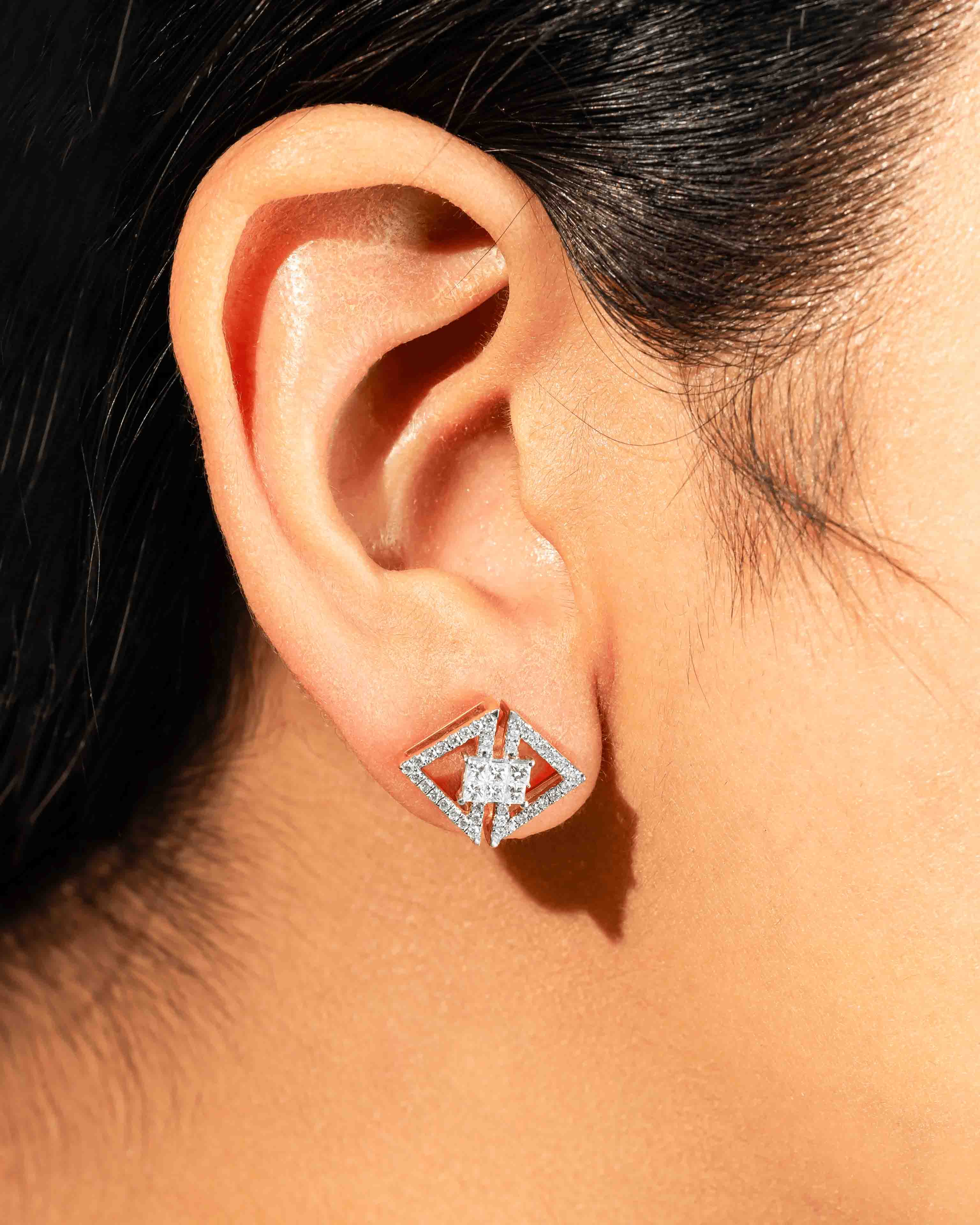 Arrow 1 Carat Diamond earrings