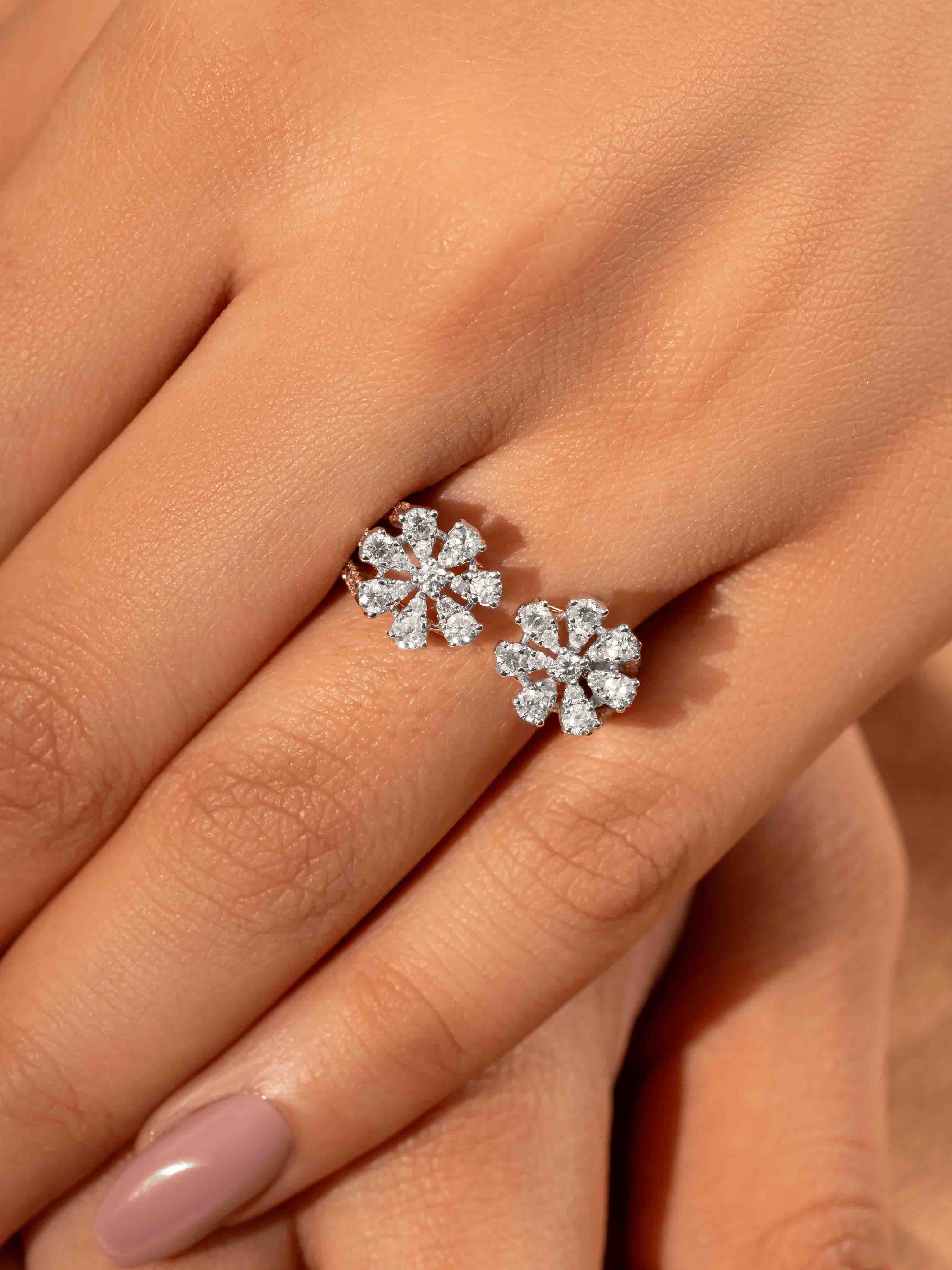 Duo Diamond Ring For Daily Wear